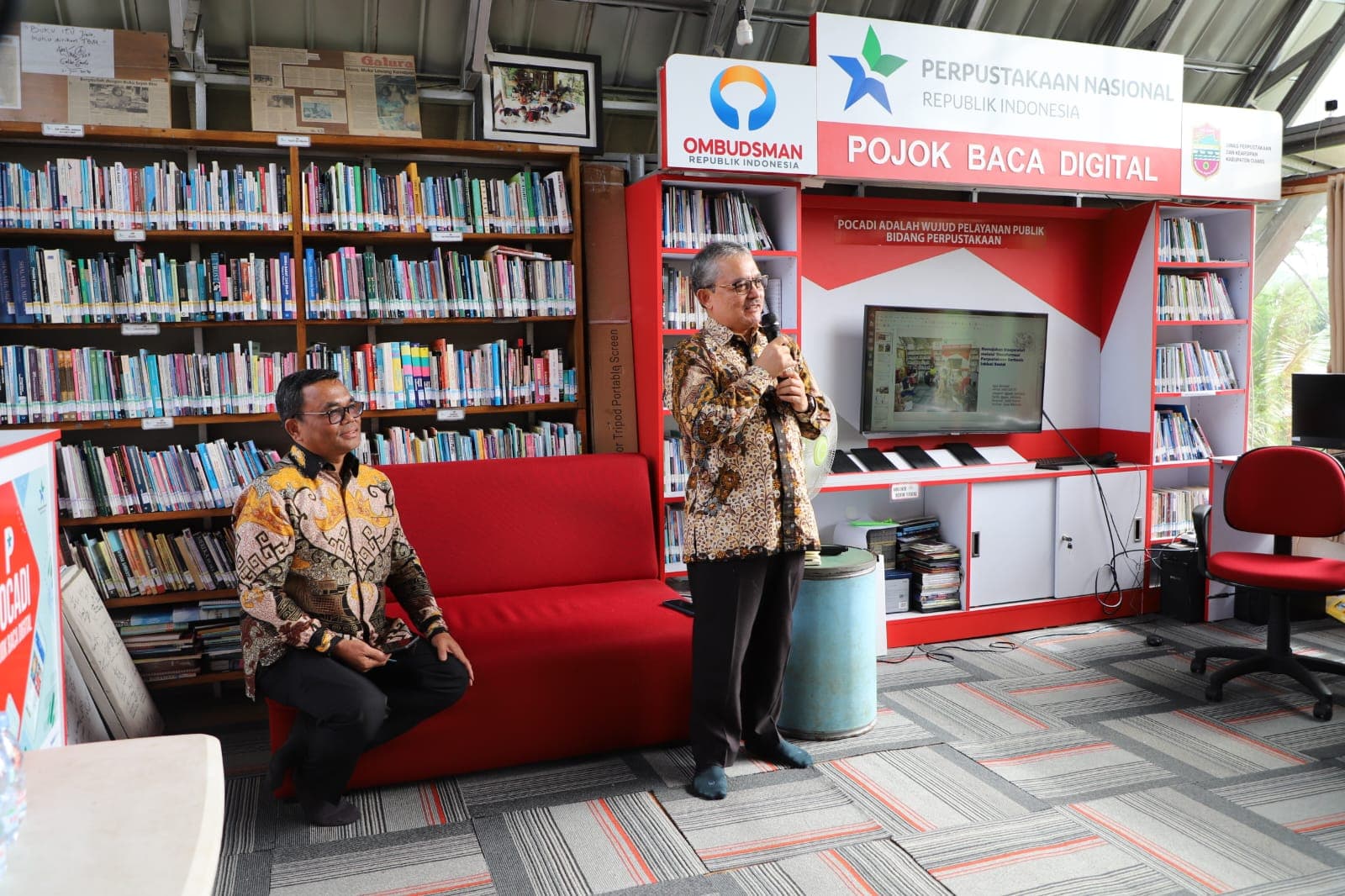 Fokus Pemberdayaan Perpustakaan Desa, Plt. Kepala Perpusnas Kunjungi Komunitas Gada Membaca