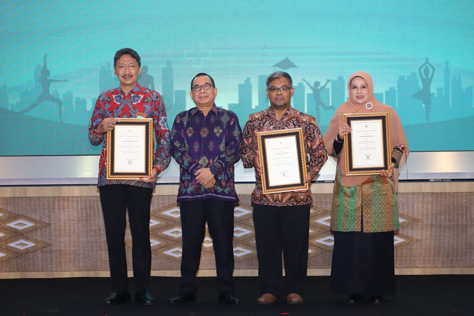 Malam Anugerah HKN ke-60, Perpusnas Serahkan Penghargaan Lomba Perpustakaan Berinovasi